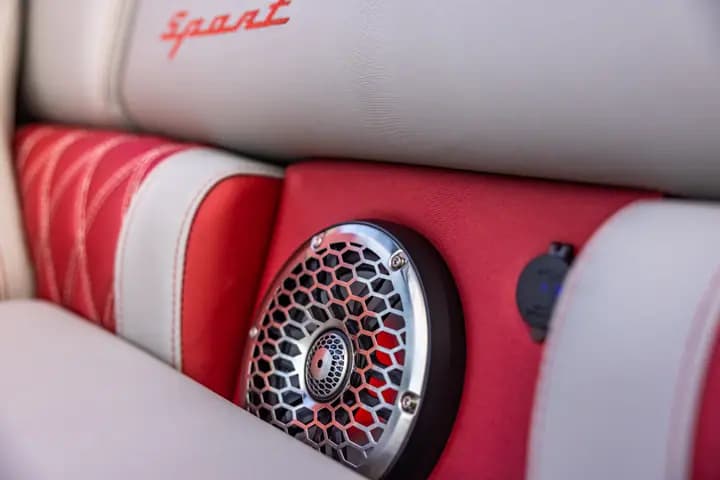 Pontoon alternate angle