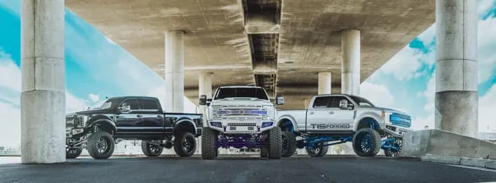 Ford F-250 audio build panorama