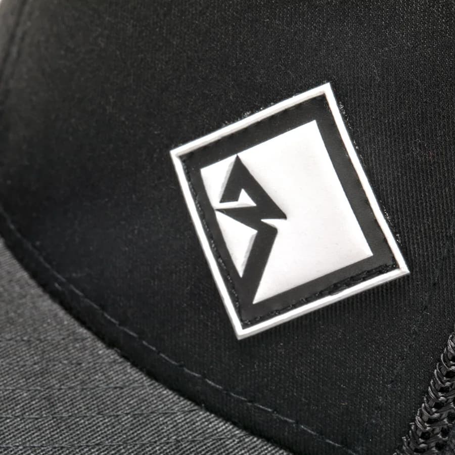 Black FlexFit Hat w/ White Rubber Diamond R Patch-S.M